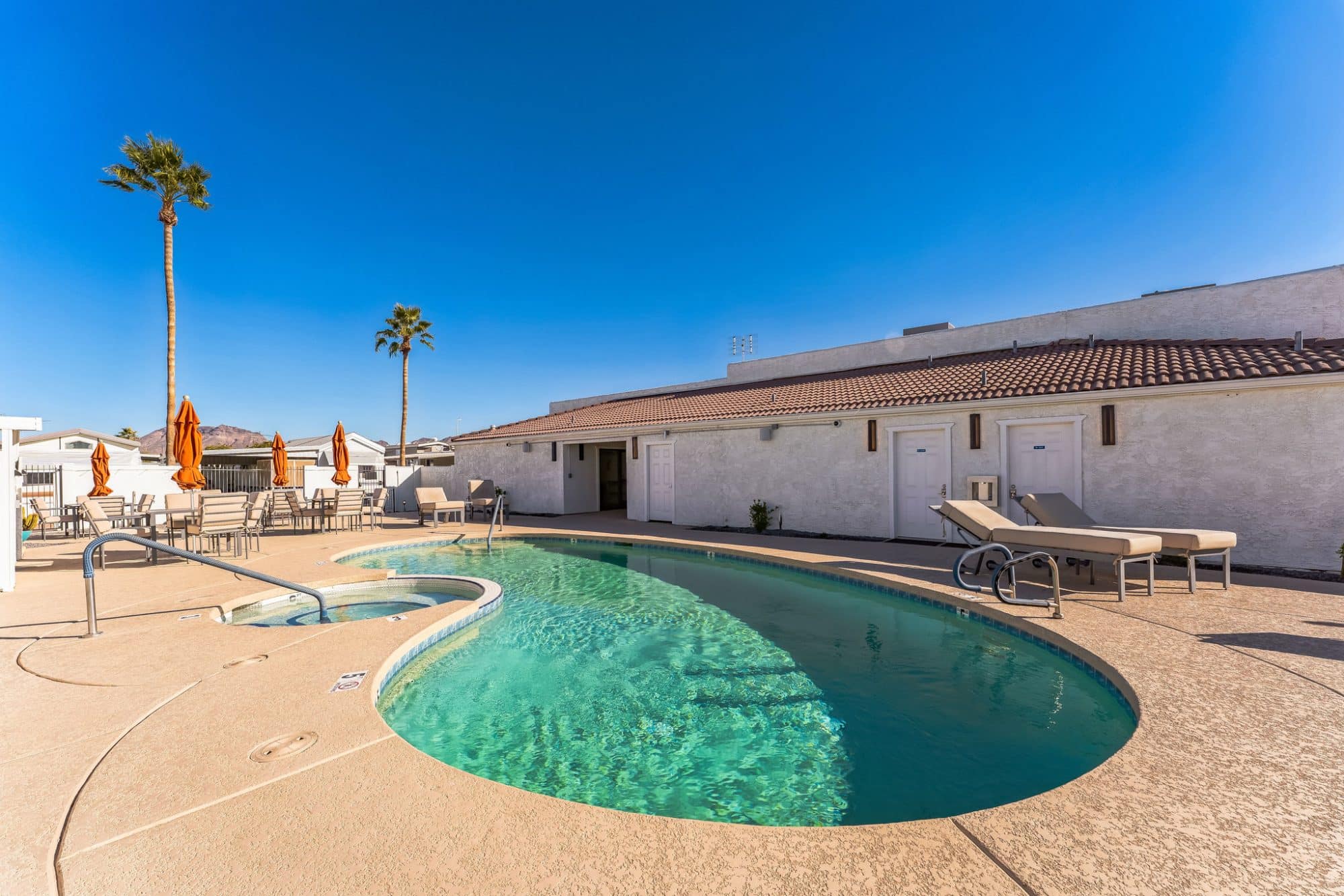 146 N Merrill Rd Apache Junction AZ 85120 USA Exterior single 016